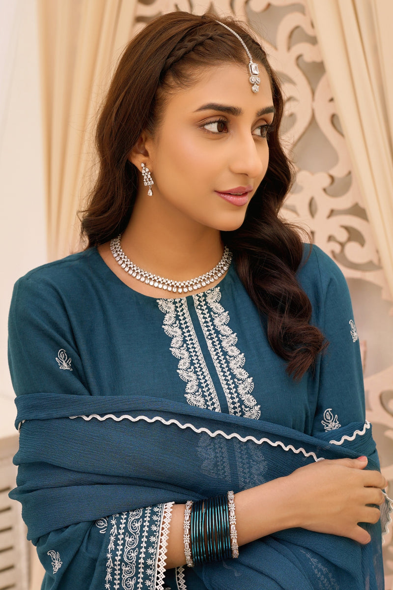 Nilofer - Stitched/Unstitched